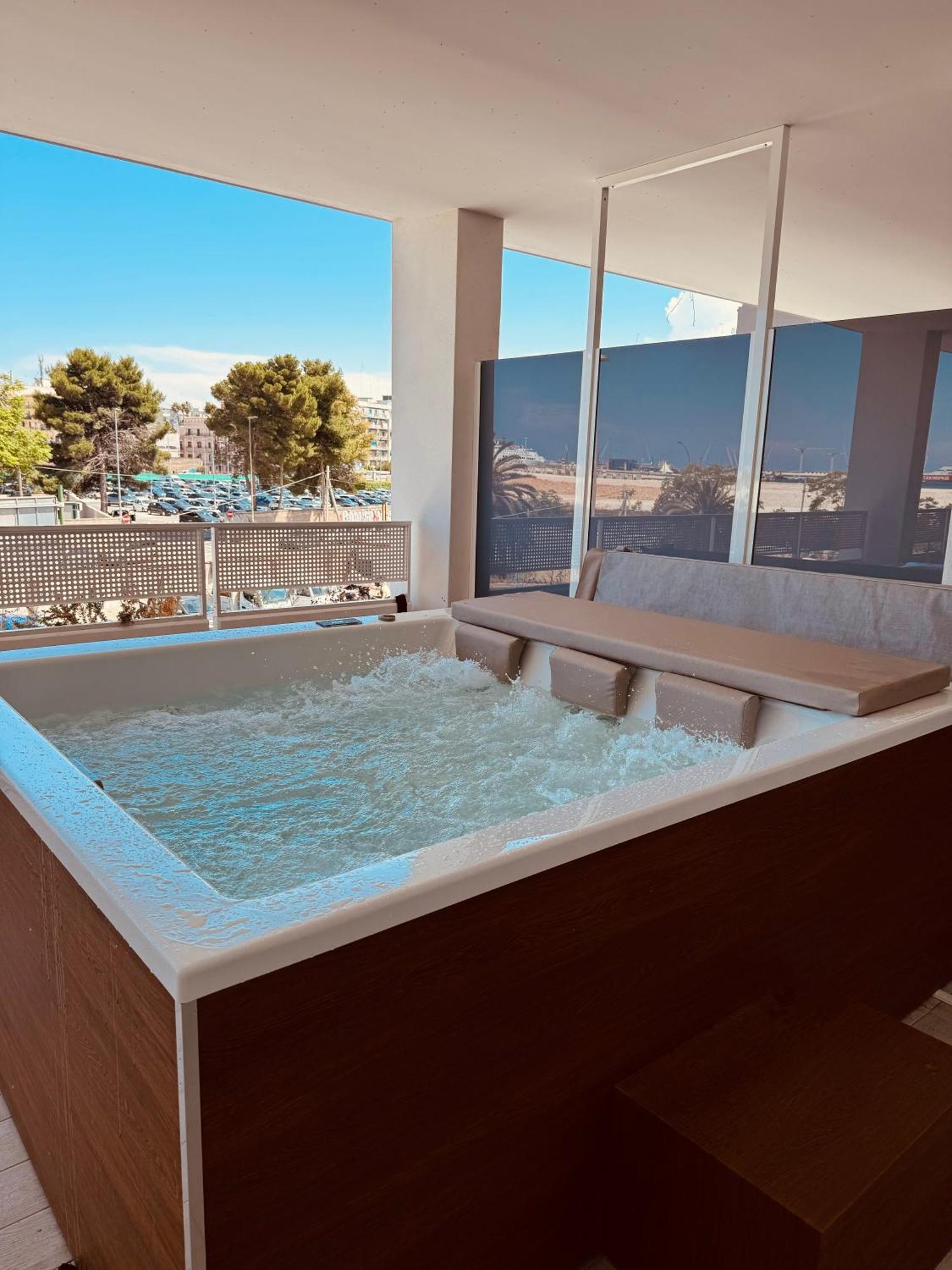 Marisabella Suite Spa 4 Bari Exterior photo